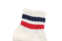 Load image into Gallery viewer, Darwin Knitted Socks - Red - Socks Apparel | The Original Socks